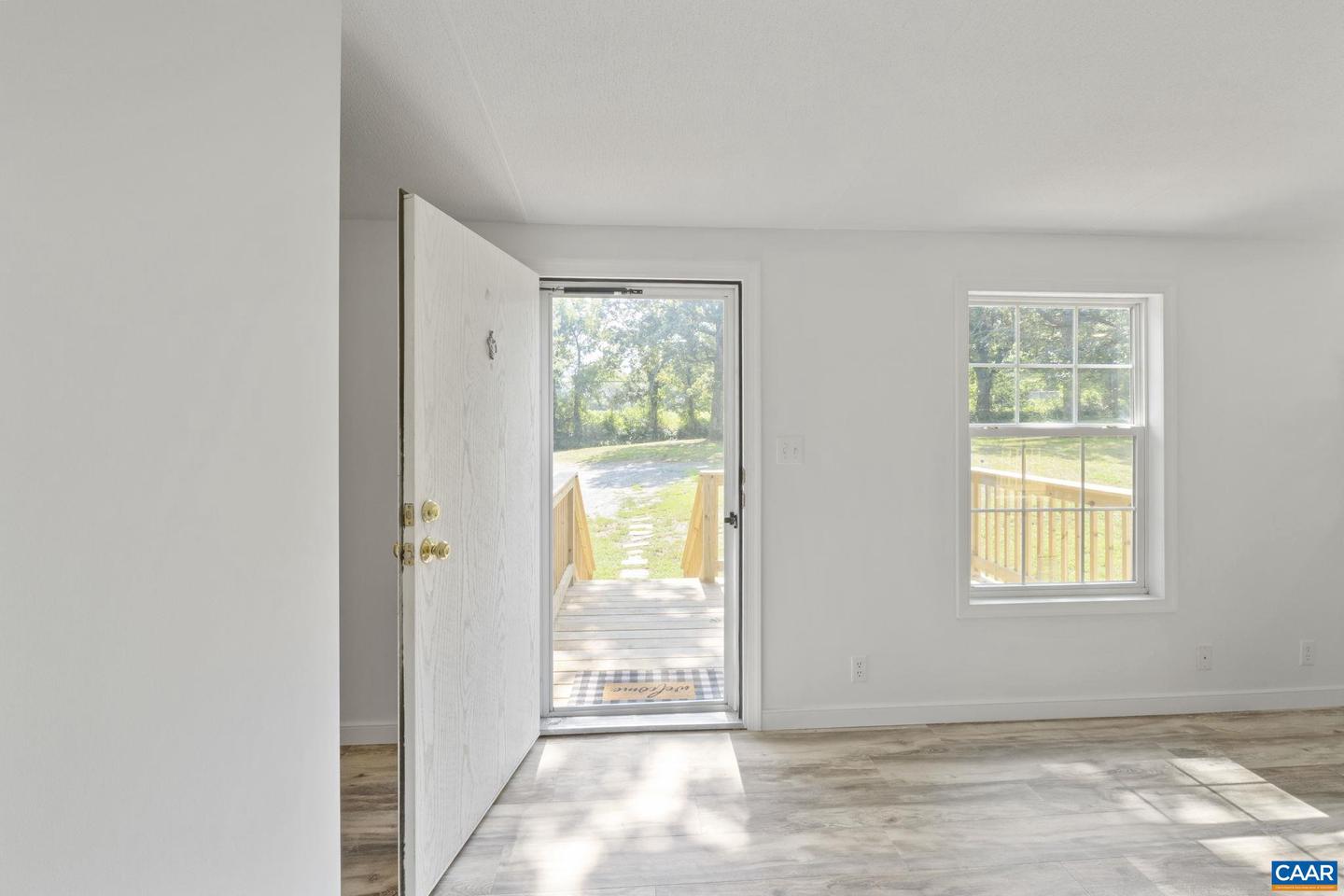 8038&8040 BLENHEIM RD, SCOTTSVILLE, Virginia 24590, 4 Bedrooms Bedrooms, ,2 BathroomsBathrooms,Residential,For sale,8038&8040 BLENHEIM RD,667508 MLS # 667508