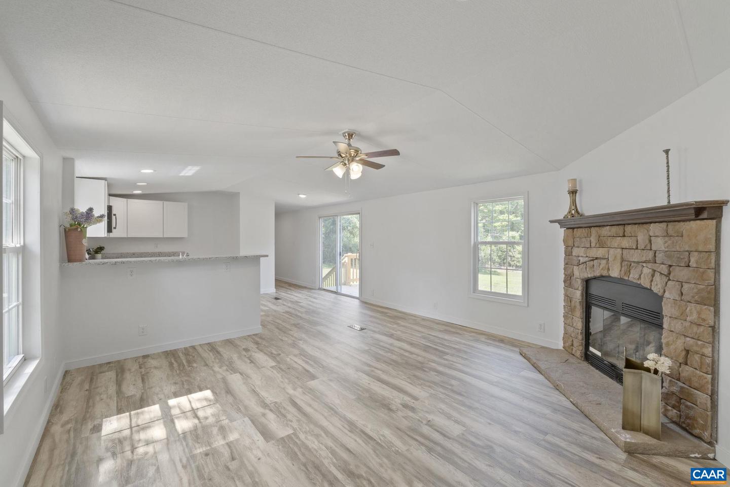8038&8040 BLENHEIM RD, SCOTTSVILLE, Virginia 24590, 4 Bedrooms Bedrooms, ,2 BathroomsBathrooms,Residential,For sale,8038&8040 BLENHEIM RD,667508 MLS # 667508