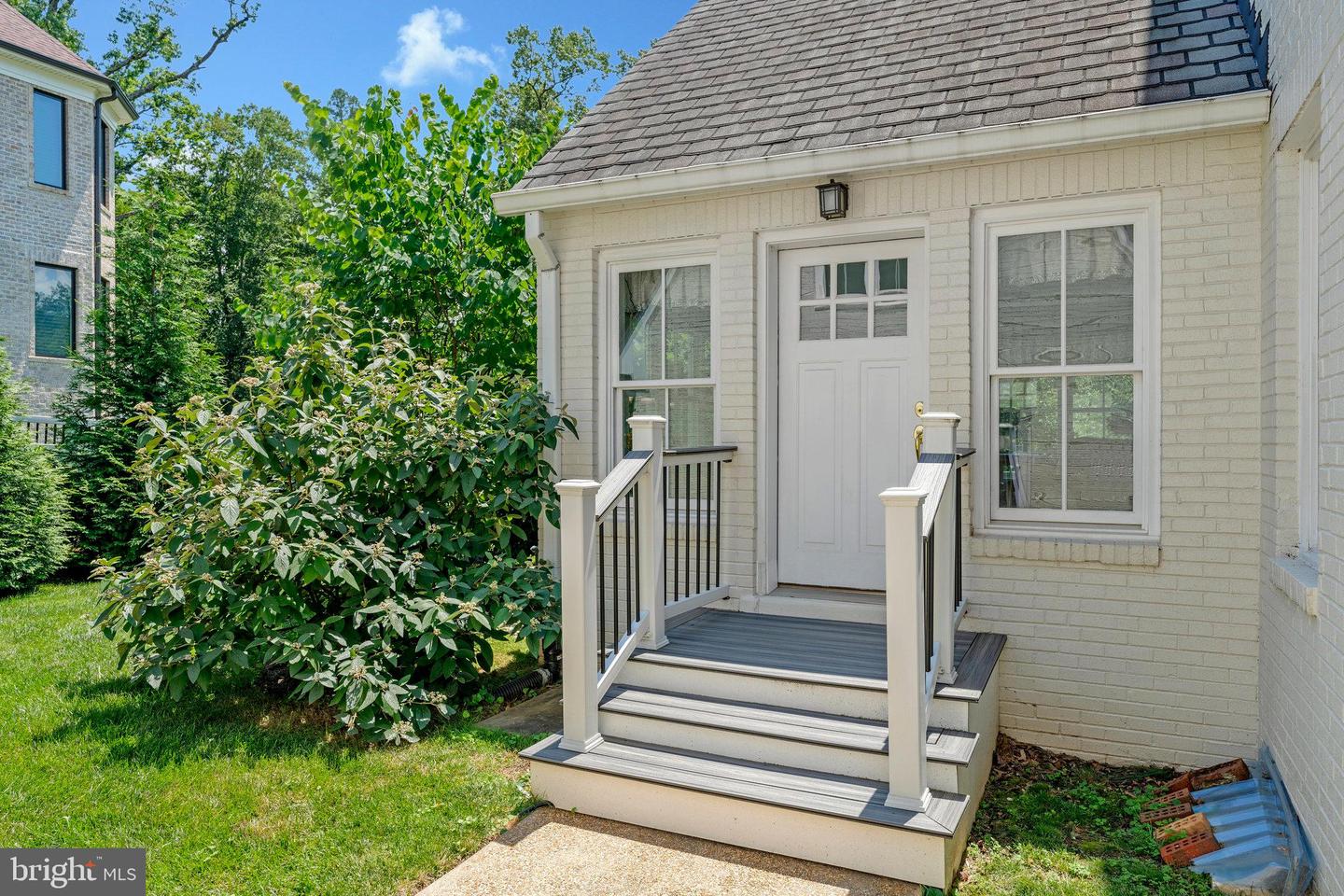 7315 WESTERLY LN, MCLEAN, Virginia 22101, 6 Bedrooms Bedrooms, ,4 BathroomsBathrooms,Residential,For sale,7315 WESTERLY LN,VAFX2234560 MLS # VAFX2234560