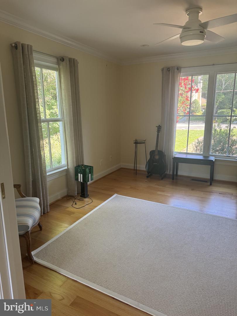 7315 WESTERLY LN, MCLEAN, Virginia 22101, 6 Bedrooms Bedrooms, ,4 BathroomsBathrooms,Residential,For sale,7315 WESTERLY LN,VAFX2234560 MLS # VAFX2234560