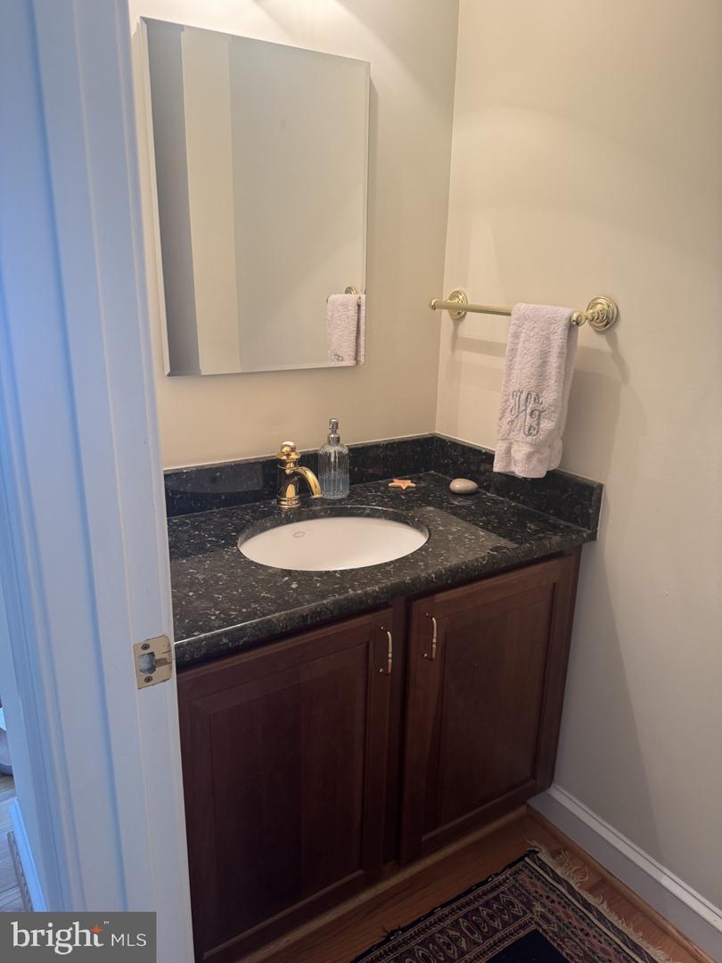 7315 WESTERLY LN, MCLEAN, Virginia 22101, 6 Bedrooms Bedrooms, ,4 BathroomsBathrooms,Residential,For sale,7315 WESTERLY LN,VAFX2234560 MLS # VAFX2234560