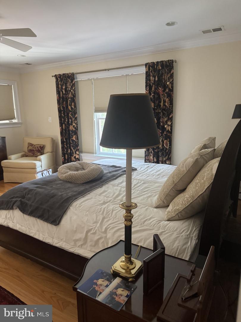 7315 WESTERLY LN, MCLEAN, Virginia 22101, 6 Bedrooms Bedrooms, ,4 BathroomsBathrooms,Residential,For sale,7315 WESTERLY LN,VAFX2234560 MLS # VAFX2234560