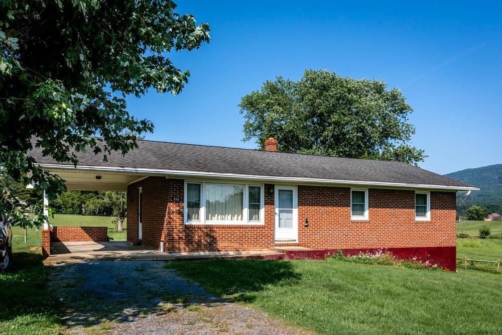 641 CLICKS LN, NEW MARKET, Virginia 22844, 4 Bedrooms Bedrooms, ,1 BathroomBathrooms,Residential,641 CLICKS LN,667514 MLS # 667514