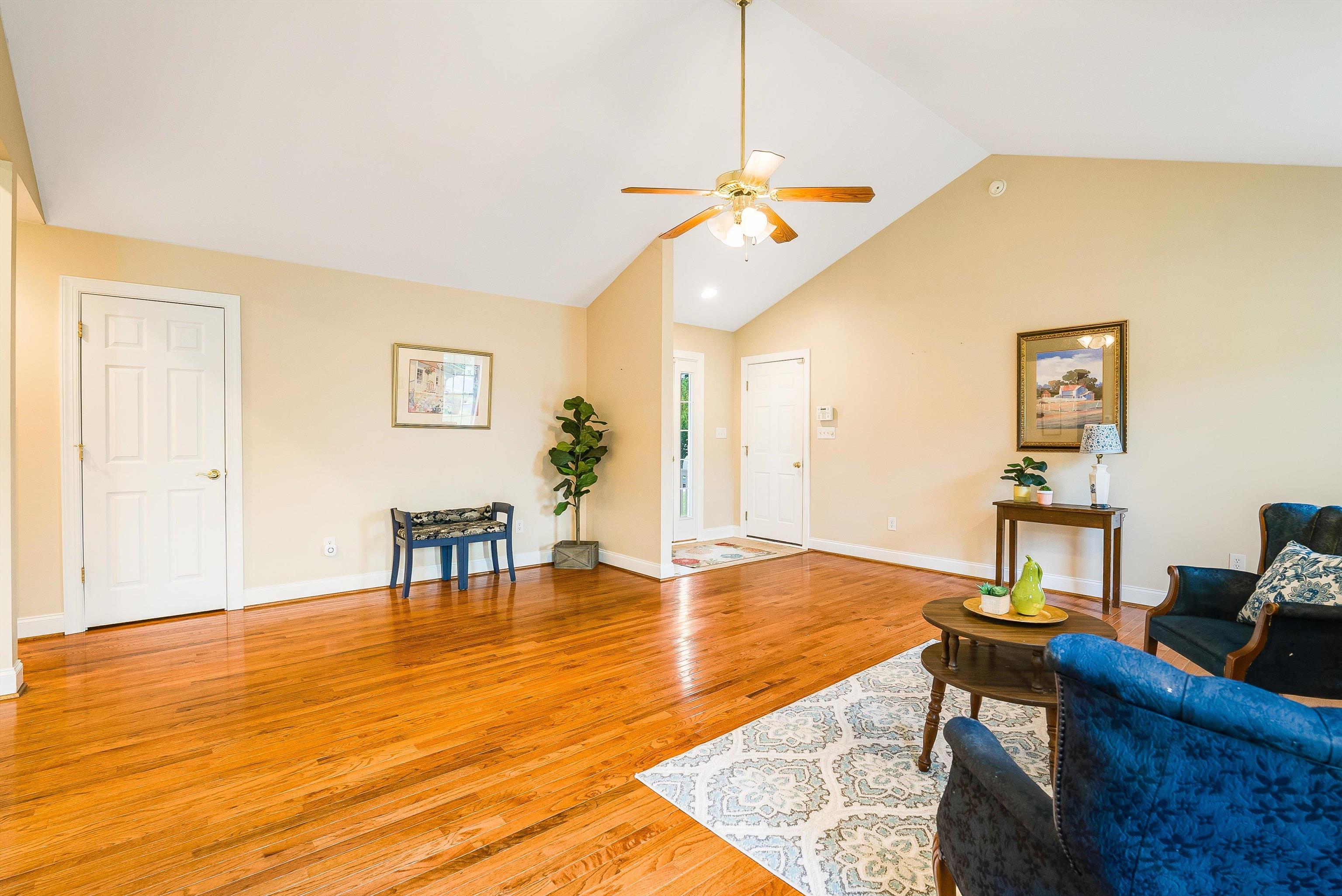 64 ROXBURY DR, FISHERSVILLE, Virginia 22939, 2 Bedrooms Bedrooms, ,2 BathroomsBathrooms,Residential,64 ROXBURY DR,667517 MLS # 667517