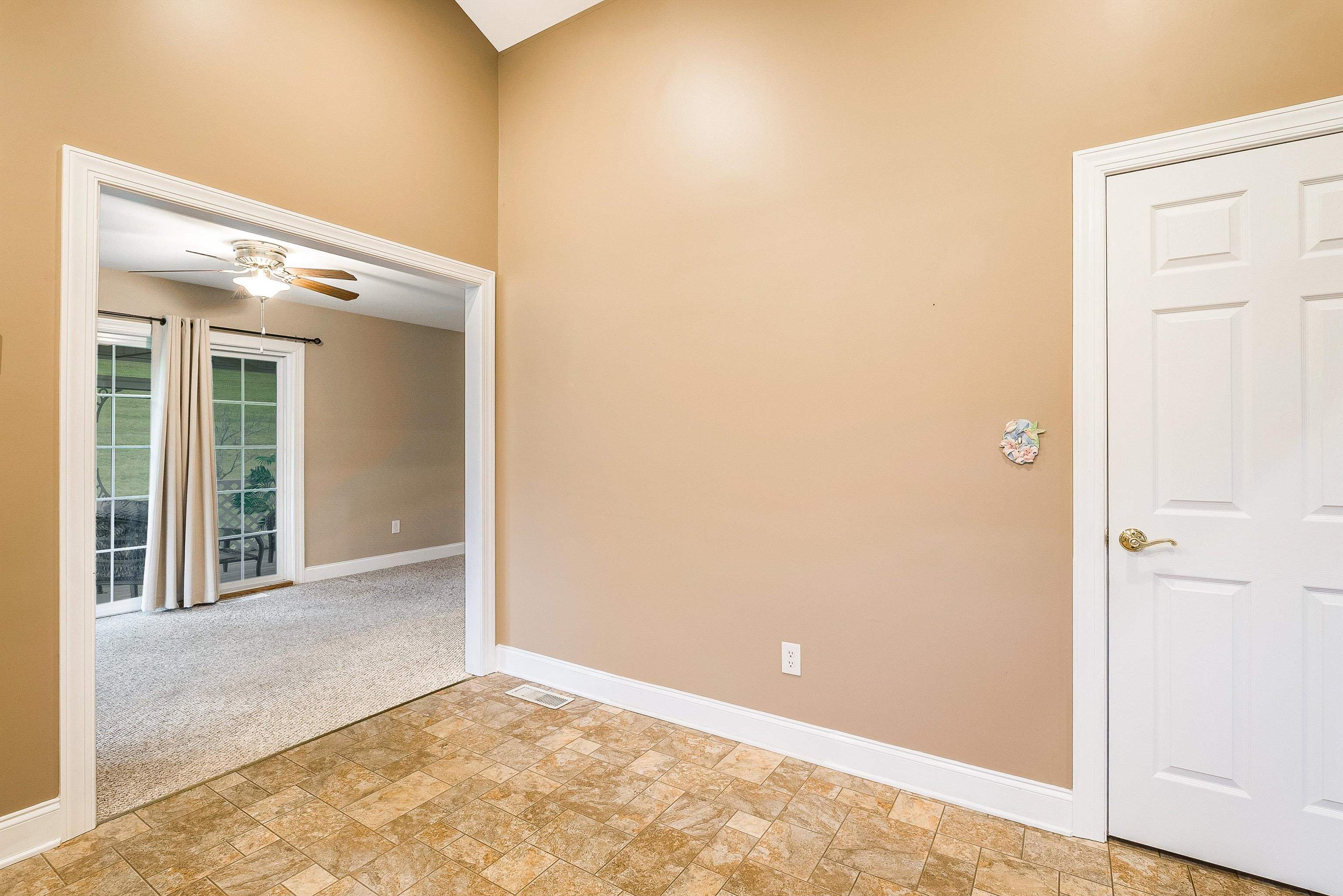 64 ROXBURY DR, FISHERSVILLE, Virginia 22939, 2 Bedrooms Bedrooms, ,2 BathroomsBathrooms,Residential,64 ROXBURY DR,667517 MLS # 667517