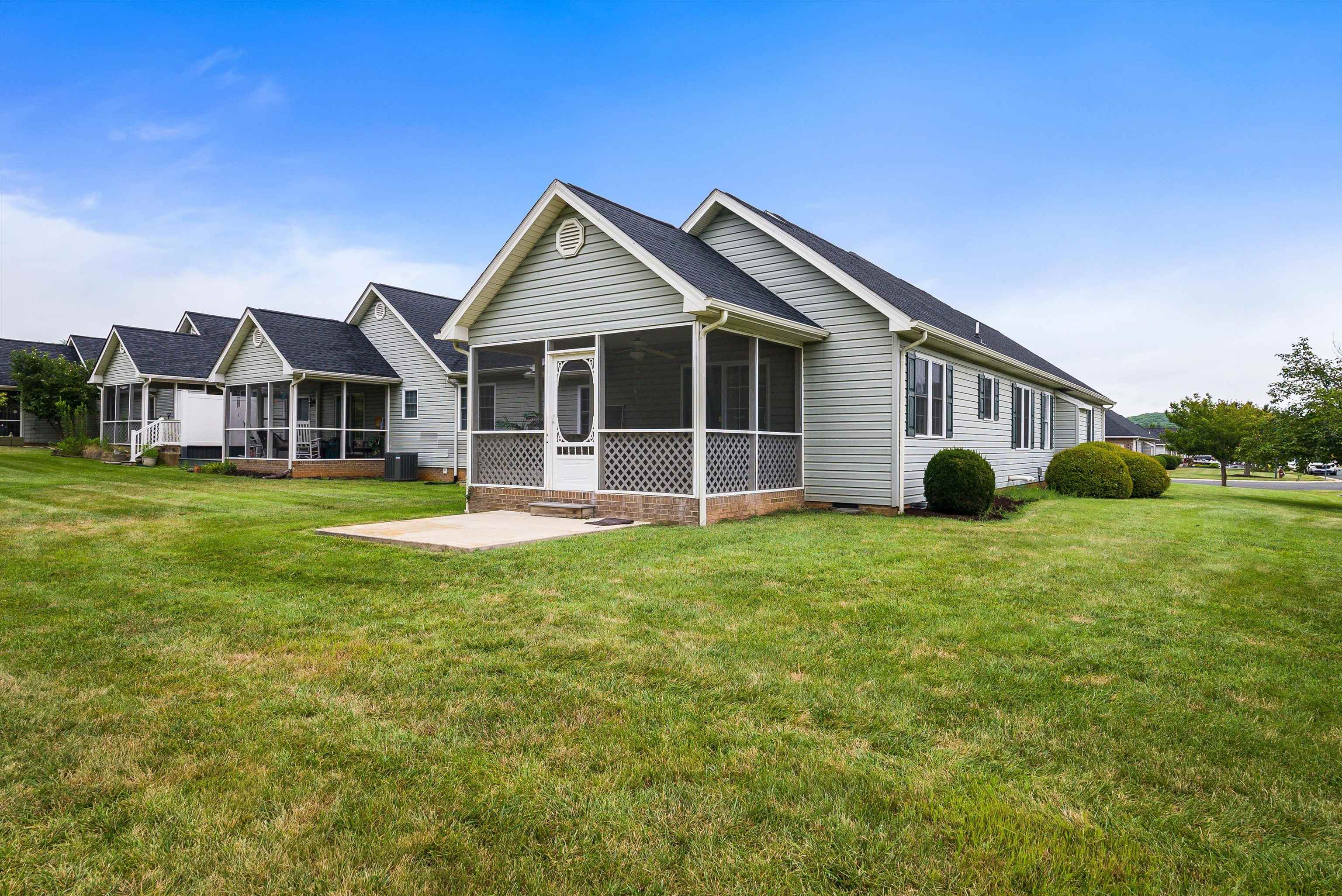 64 ROXBURY DR, FISHERSVILLE, Virginia 22939, 2 Bedrooms Bedrooms, ,2 BathroomsBathrooms,Residential,64 ROXBURY DR,667517 MLS # 667517