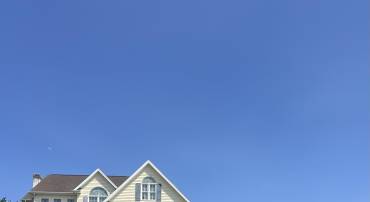 2605 RISING ROCK CT, ROCKINGHAM, Virginia 22802, 5 Bedrooms Bedrooms, ,2 BathroomsBathrooms,Residential,2605 RISING ROCK CT,667519 MLS # 667519