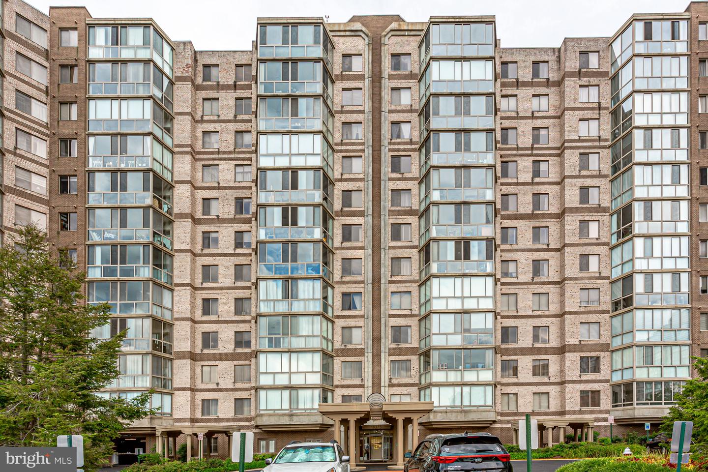 19375 CYPRESS RIDGE TER #1117, LEESBURG, Virginia 20176, 2 Bedrooms Bedrooms, ,2 BathroomsBathrooms,Residential,For sale,19375 CYPRESS RIDGE TER #1117,VALO2100202 MLS # VALO2100202