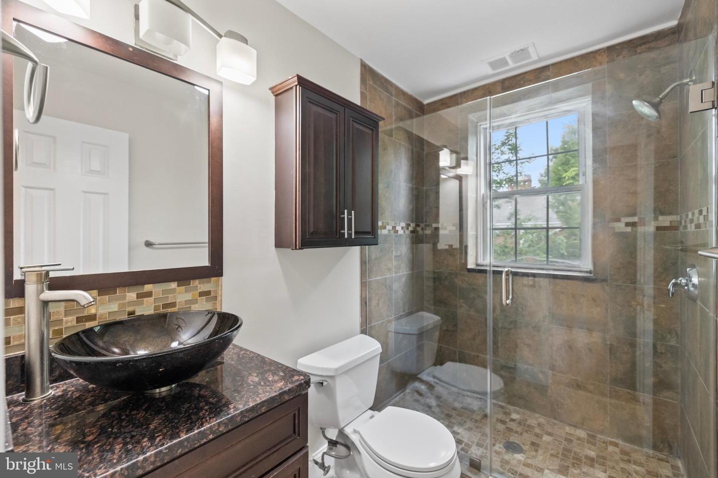 2950 S COLUMBUS ST #C1, ARLINGTON, Virginia 22206, 2 Bedrooms Bedrooms, ,1 BathroomBathrooms,Residential,For sale,2950 S COLUMBUS ST #C1,VAAX2046826 MLS # VAAX2046826