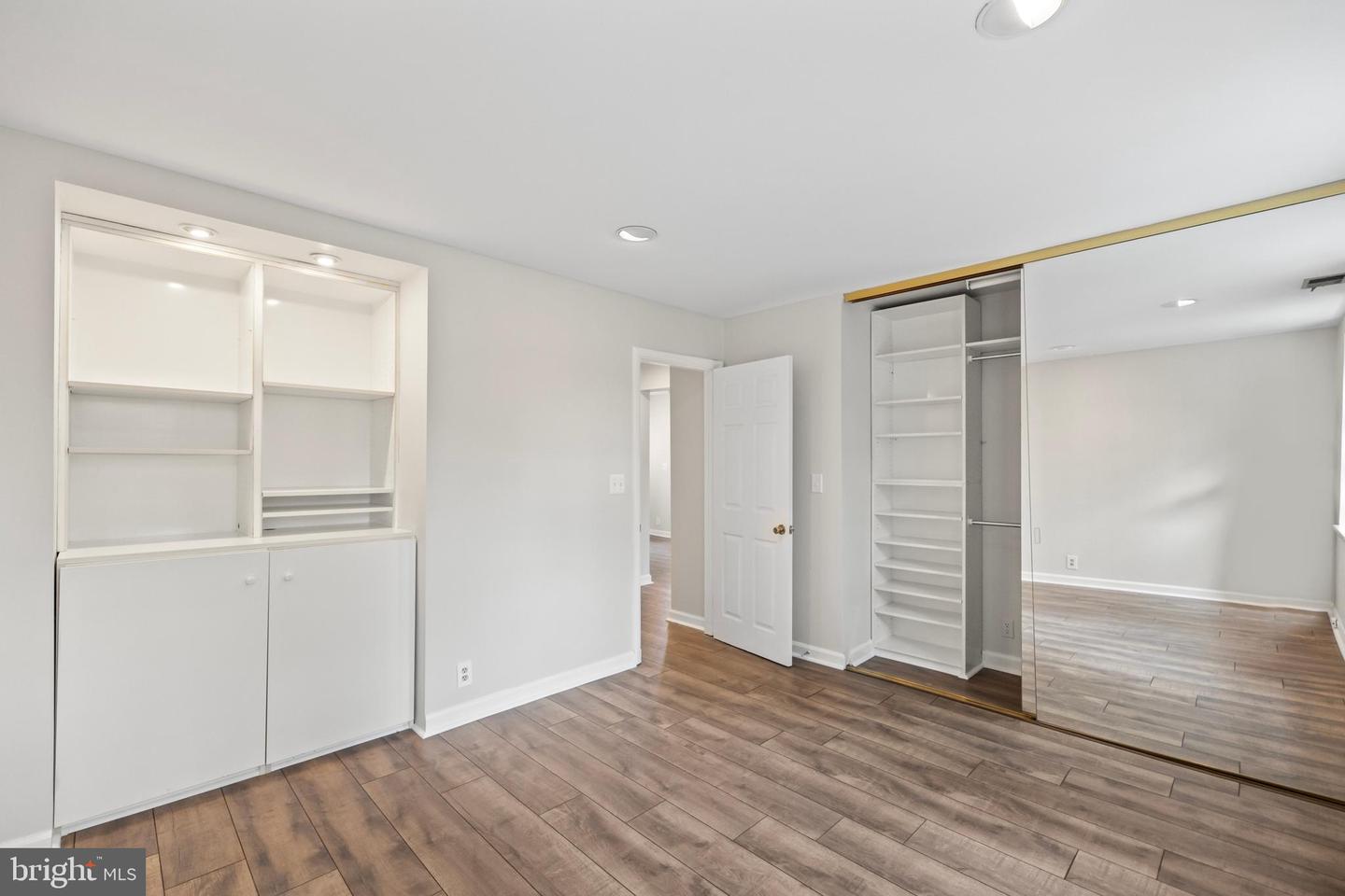 2950 S COLUMBUS ST #C1, ARLINGTON, Virginia 22206, 2 Bedrooms Bedrooms, ,1 BathroomBathrooms,Residential,For sale,2950 S COLUMBUS ST #C1,VAAX2046826 MLS # VAAX2046826