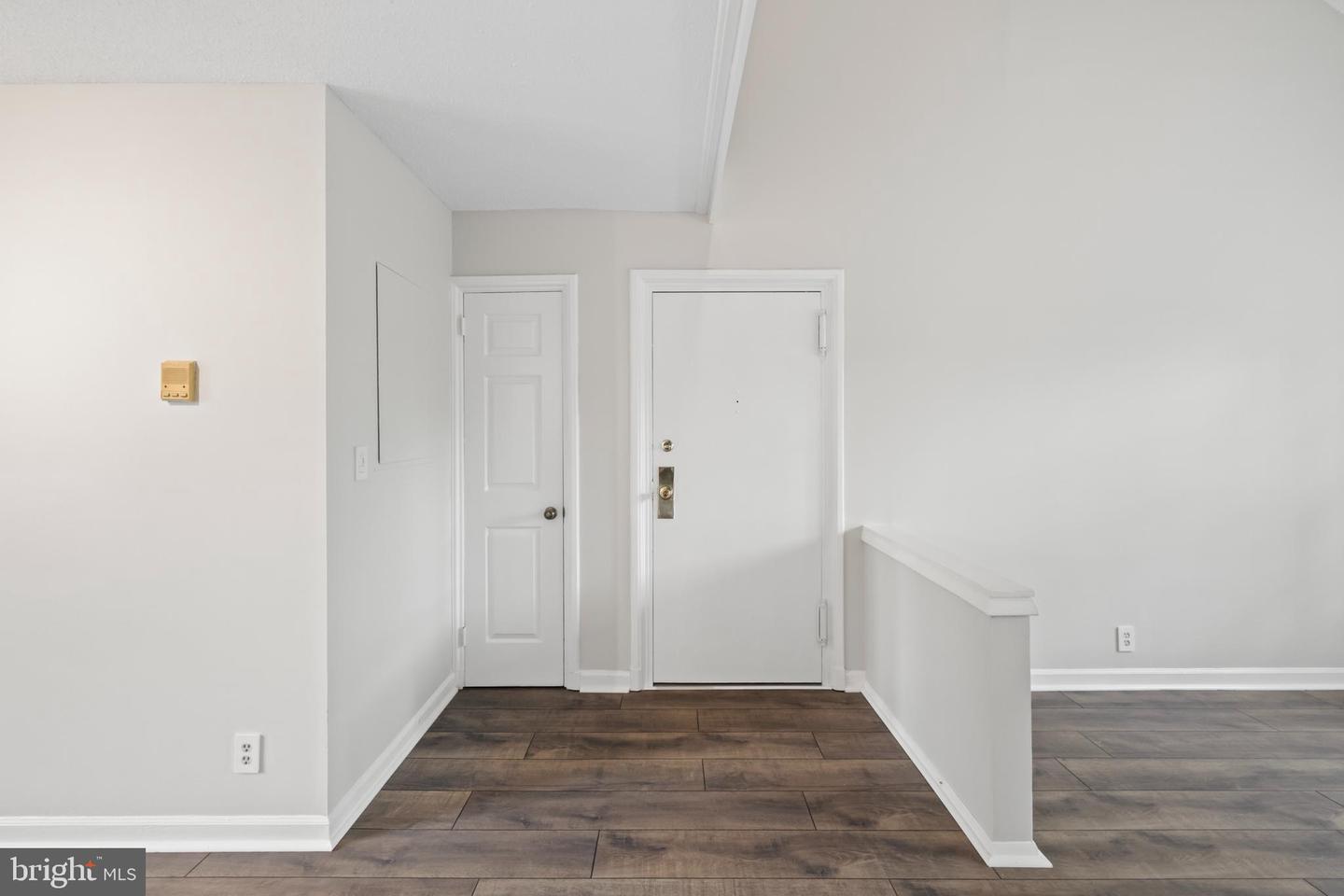 2950 S COLUMBUS ST #C1, ARLINGTON, Virginia 22206, 2 Bedrooms Bedrooms, ,1 BathroomBathrooms,Residential,For sale,2950 S COLUMBUS ST #C1,VAAX2046826 MLS # VAAX2046826