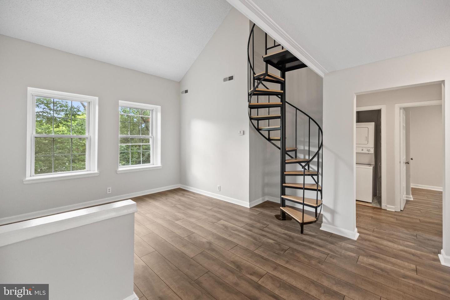 2950 S COLUMBUS ST #C1, ARLINGTON, Virginia 22206, 2 Bedrooms Bedrooms, ,1 BathroomBathrooms,Residential,For sale,2950 S COLUMBUS ST #C1,VAAX2046826 MLS # VAAX2046826