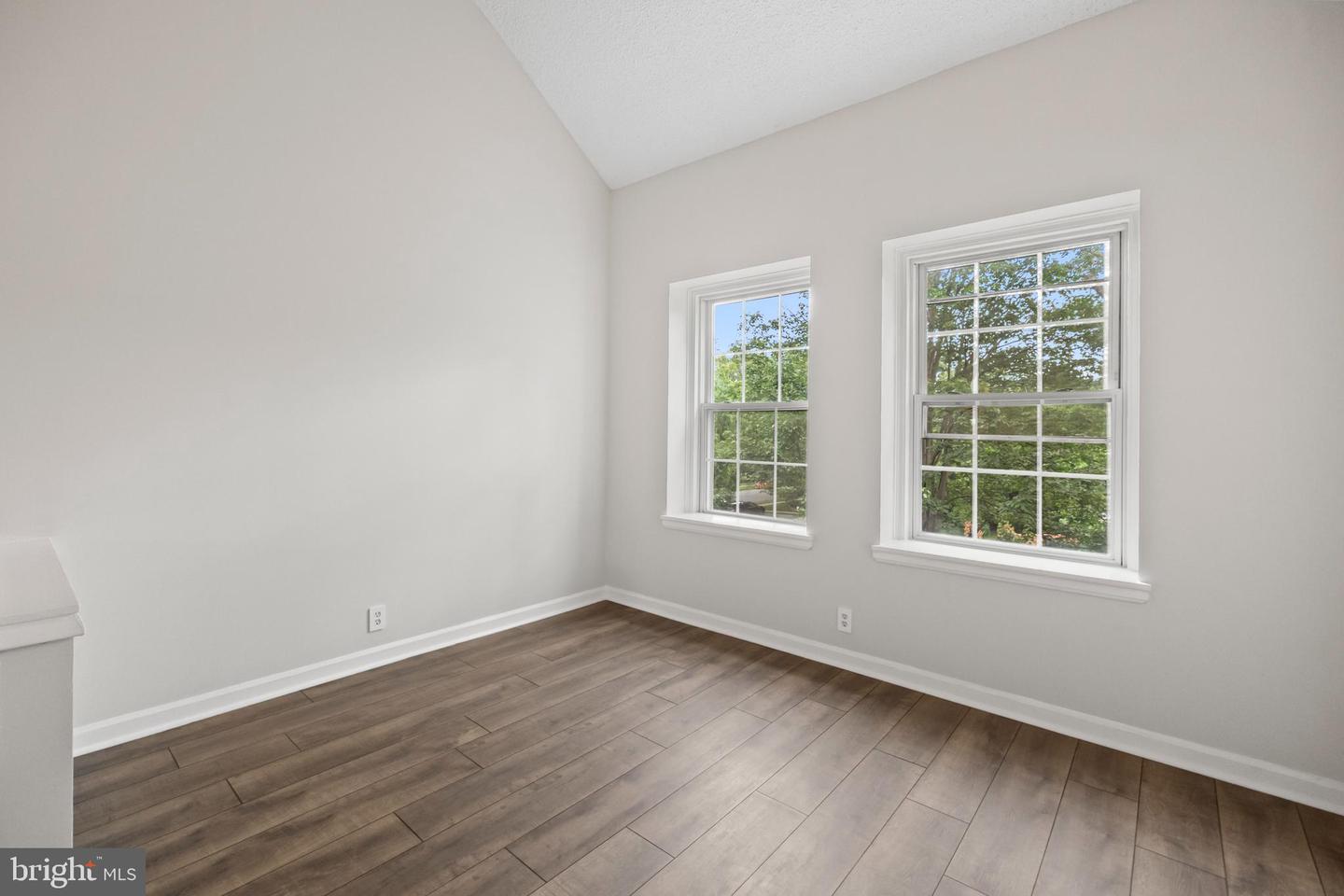 2950 S COLUMBUS ST #C1, ARLINGTON, Virginia 22206, 2 Bedrooms Bedrooms, ,1 BathroomBathrooms,Residential,For sale,2950 S COLUMBUS ST #C1,VAAX2046826 MLS # VAAX2046826