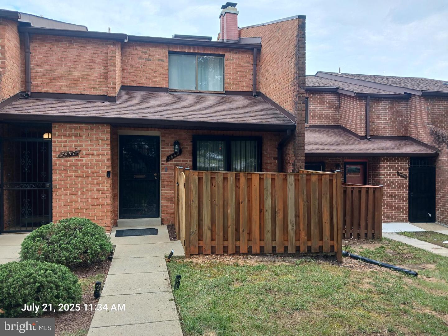 3489 SUMMIT CT NE #3489, WASHINGTON, District Of Columbia 20018, 2 Bedrooms Bedrooms, ,1 BathroomBathrooms,Residential,For sale,3489 SUMMIT CT NE #3489,DCDC2211142 MLS # DCDC2211142