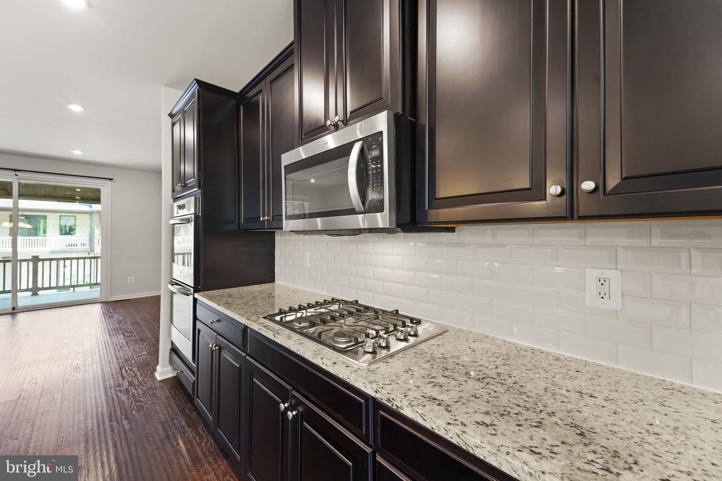43400 APPLE ORCHARD SQ, ASHBURN, Virginia 20148, 3 Bedrooms Bedrooms, ,2 BathroomsBathrooms,Residential,For sale,43400 APPLE ORCHARD SQ,VALO2103494 MLS # VALO2103494