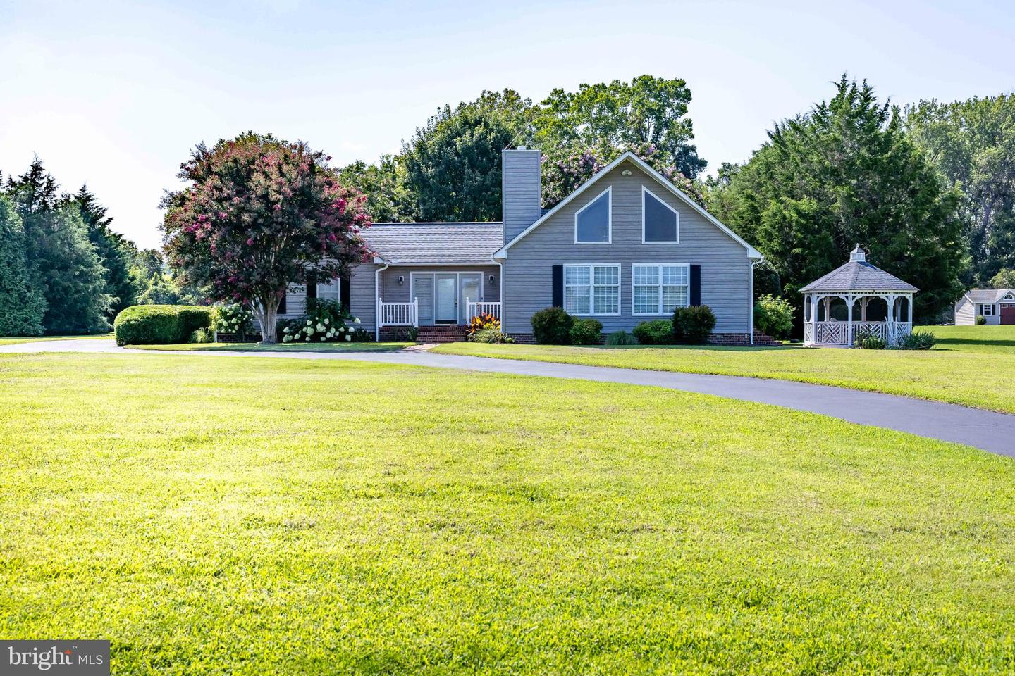 245 NOMINI BAY DR, MONTROSS, Virginia 22520, 3 Bedrooms Bedrooms, 6 Rooms Rooms,3 BathroomsBathrooms,Residential,For sale,245 NOMINI BAY DR,VAWE2009412 MLS # VAWE2009412