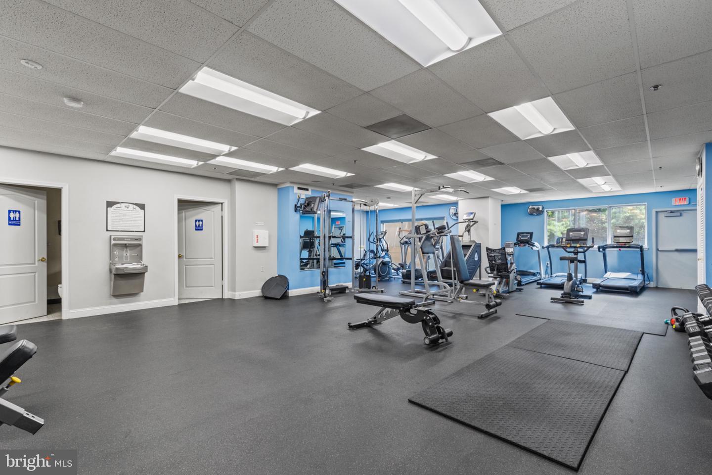 1211 S EADS ST #108, ARLINGTON, Virginia 22202, 1 Bedroom Bedrooms, 2 Rooms Rooms,1 BathroomBathrooms,Residential,For sale,1211 S EADS ST #108,VAAR2061640 MLS # VAAR2061640