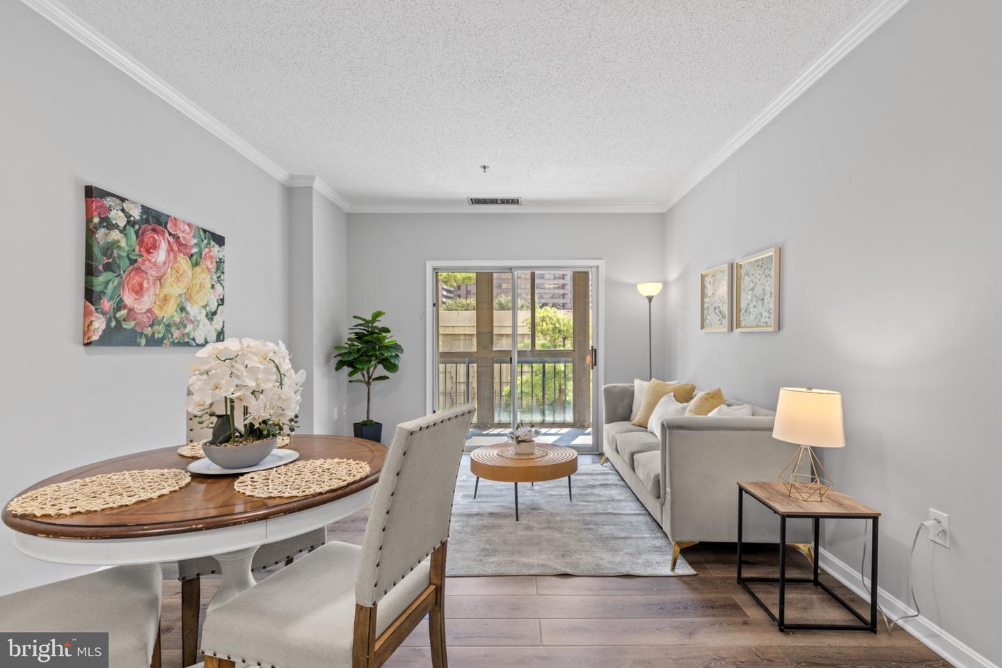 1211 S EADS ST #108, ARLINGTON, Virginia 22202, 1 Bedroom Bedrooms, 2 Rooms Rooms,1 BathroomBathrooms,Residential,For sale,1211 S EADS ST #108,VAAR2061640 MLS # VAAR2061640