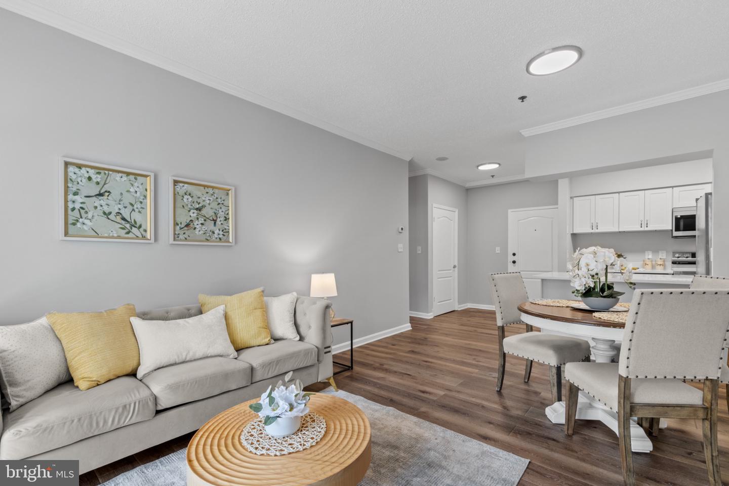 1211 S EADS ST #108, ARLINGTON, Virginia 22202, 1 Bedroom Bedrooms, 2 Rooms Rooms,1 BathroomBathrooms,Residential,For sale,1211 S EADS ST #108,VAAR2061640 MLS # VAAR2061640
