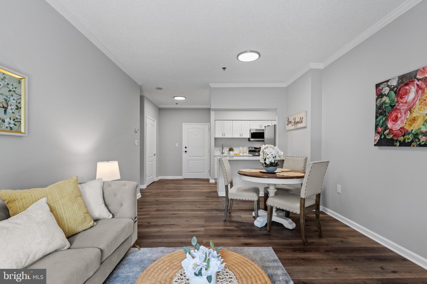1211 S EADS ST #108, ARLINGTON, Virginia 22202, 1 Bedroom Bedrooms, 2 Rooms Rooms,1 BathroomBathrooms,Residential,For sale,1211 S EADS ST #108,VAAR2061640 MLS # VAAR2061640