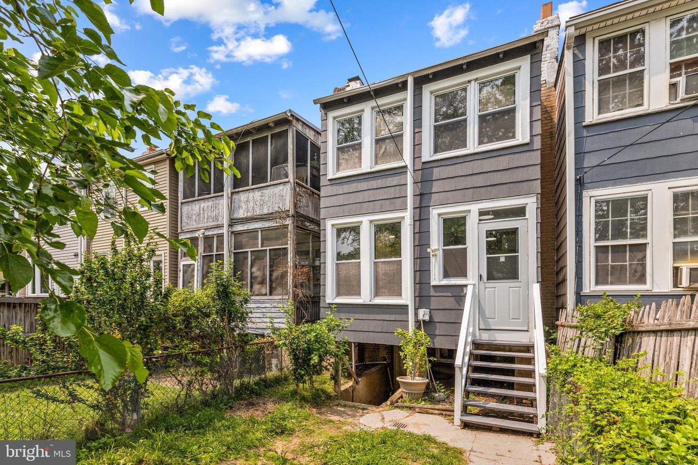 616 HAMILTON ST NW, WASHINGTON, District Of Columbia 20011, 2 Bedrooms Bedrooms, ,1 BathroomBathrooms,Residential,For sale,616 HAMILTON ST NW,DCDC2213048 MLS # DCDC2213048