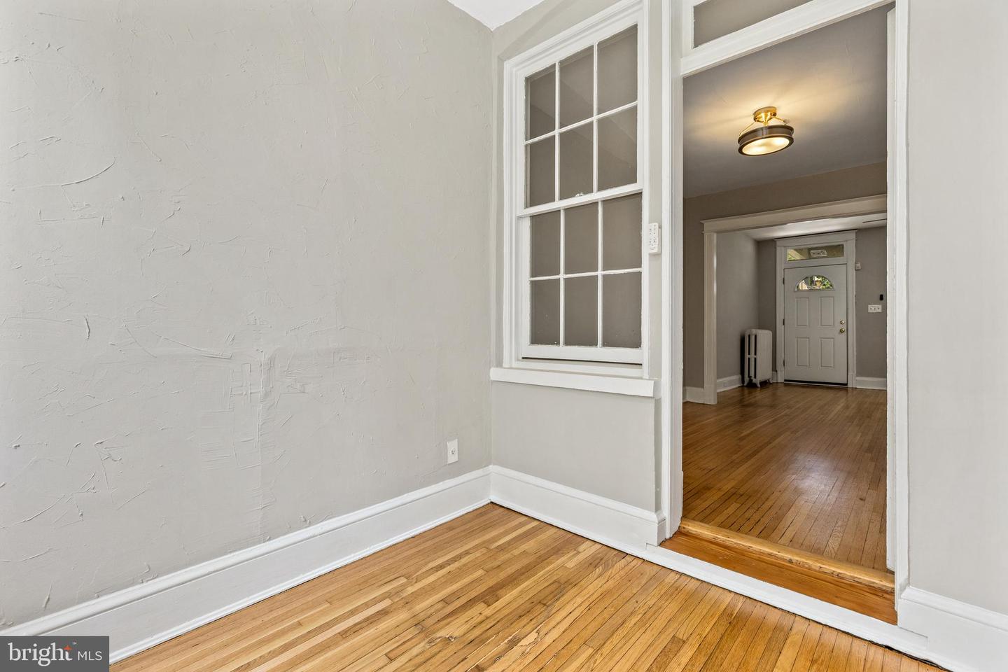 616 HAMILTON ST NW, WASHINGTON, District Of Columbia 20011, 2 Bedrooms Bedrooms, ,1 BathroomBathrooms,Residential,For sale,616 HAMILTON ST NW,DCDC2213048 MLS # DCDC2213048