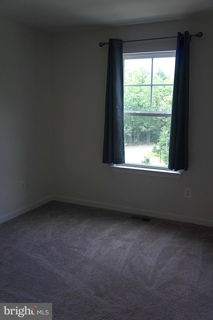 106 HUFF DR, STAFFORD, Virginia 22554, 3 Bedrooms Bedrooms, ,2 BathroomsBathrooms,Residential,For sale,106 HUFF DR,VAST2041420 MLS # VAST2041420