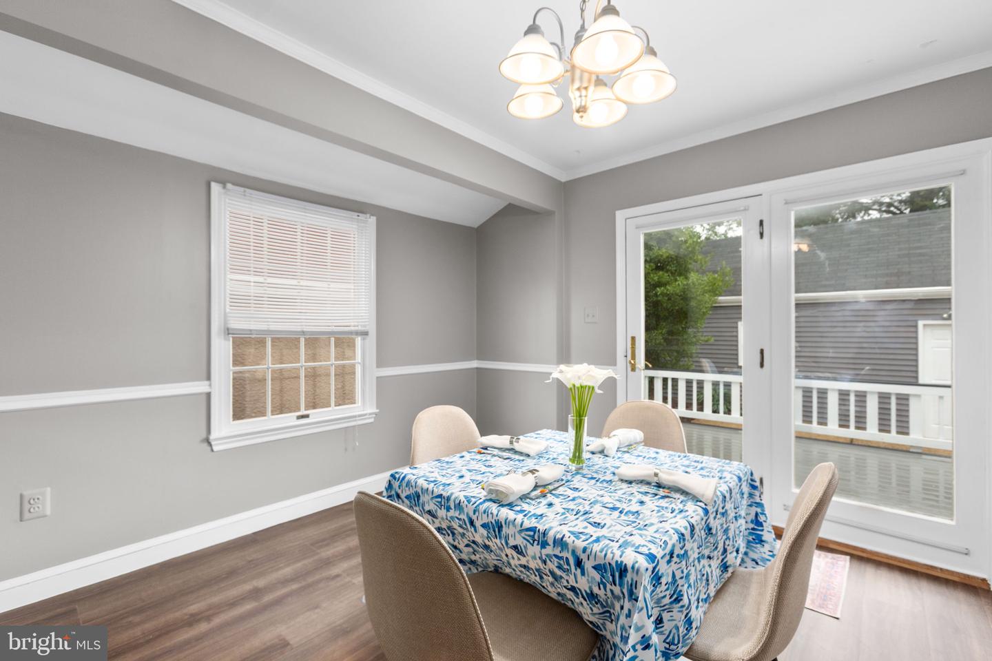 4309 WASHINGTON BLVD, ARLINGTON, Virginia 22201, 3 Bedrooms Bedrooms, 5 Rooms Rooms,2 BathroomsBathrooms,Residential,For sale,4309 WASHINGTON BLVD,VAAR2061888 MLS # VAAR2061888