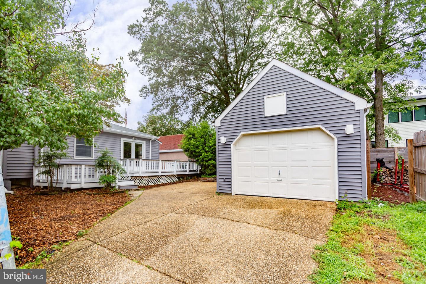 4309 WASHINGTON BLVD, ARLINGTON, Virginia 22201, 3 Bedrooms Bedrooms, 5 Rooms Rooms,2 BathroomsBathrooms,Residential,For sale,4309 WASHINGTON BLVD,VAAR2061888 MLS # VAAR2061888