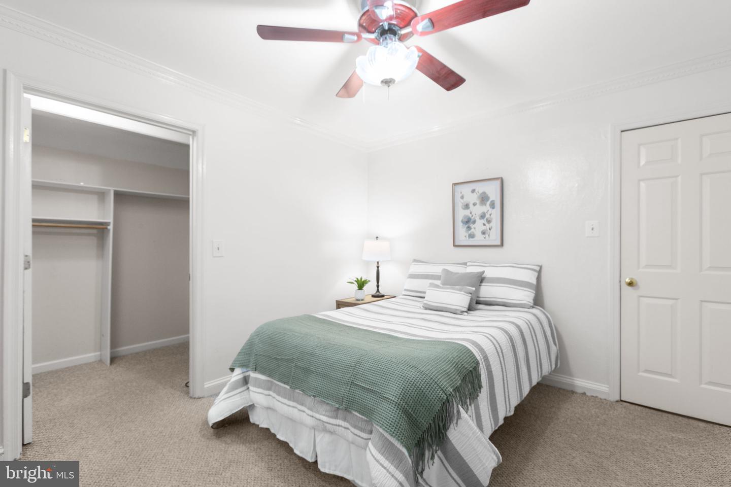 4309 WASHINGTON BLVD, ARLINGTON, Virginia 22201, 3 Bedrooms Bedrooms, 5 Rooms Rooms,2 BathroomsBathrooms,Residential,For sale,4309 WASHINGTON BLVD,VAAR2061888 MLS # VAAR2061888