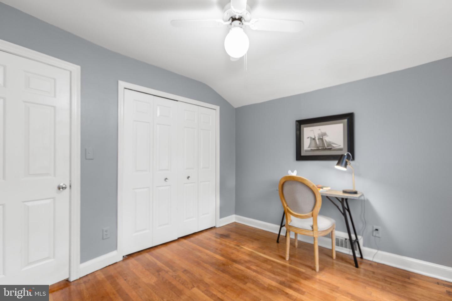 4309 WASHINGTON BLVD, ARLINGTON, Virginia 22201, 3 Bedrooms Bedrooms, 5 Rooms Rooms,2 BathroomsBathrooms,Residential,For sale,4309 WASHINGTON BLVD,VAAR2061888 MLS # VAAR2061888
