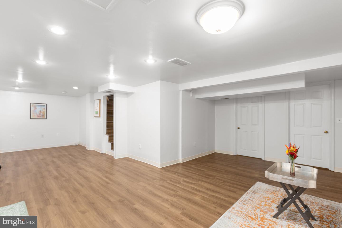 4309 WASHINGTON BLVD, ARLINGTON, Virginia 22201, 3 Bedrooms Bedrooms, 5 Rooms Rooms,2 BathroomsBathrooms,Residential,For sale,4309 WASHINGTON BLVD,VAAR2061888 MLS # VAAR2061888
