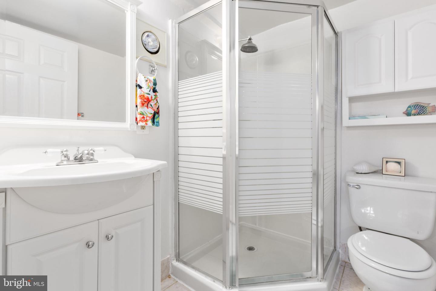 4309 WASHINGTON BLVD, ARLINGTON, Virginia 22201, 3 Bedrooms Bedrooms, 5 Rooms Rooms,2 BathroomsBathrooms,Residential,For sale,4309 WASHINGTON BLVD,VAAR2061888 MLS # VAAR2061888