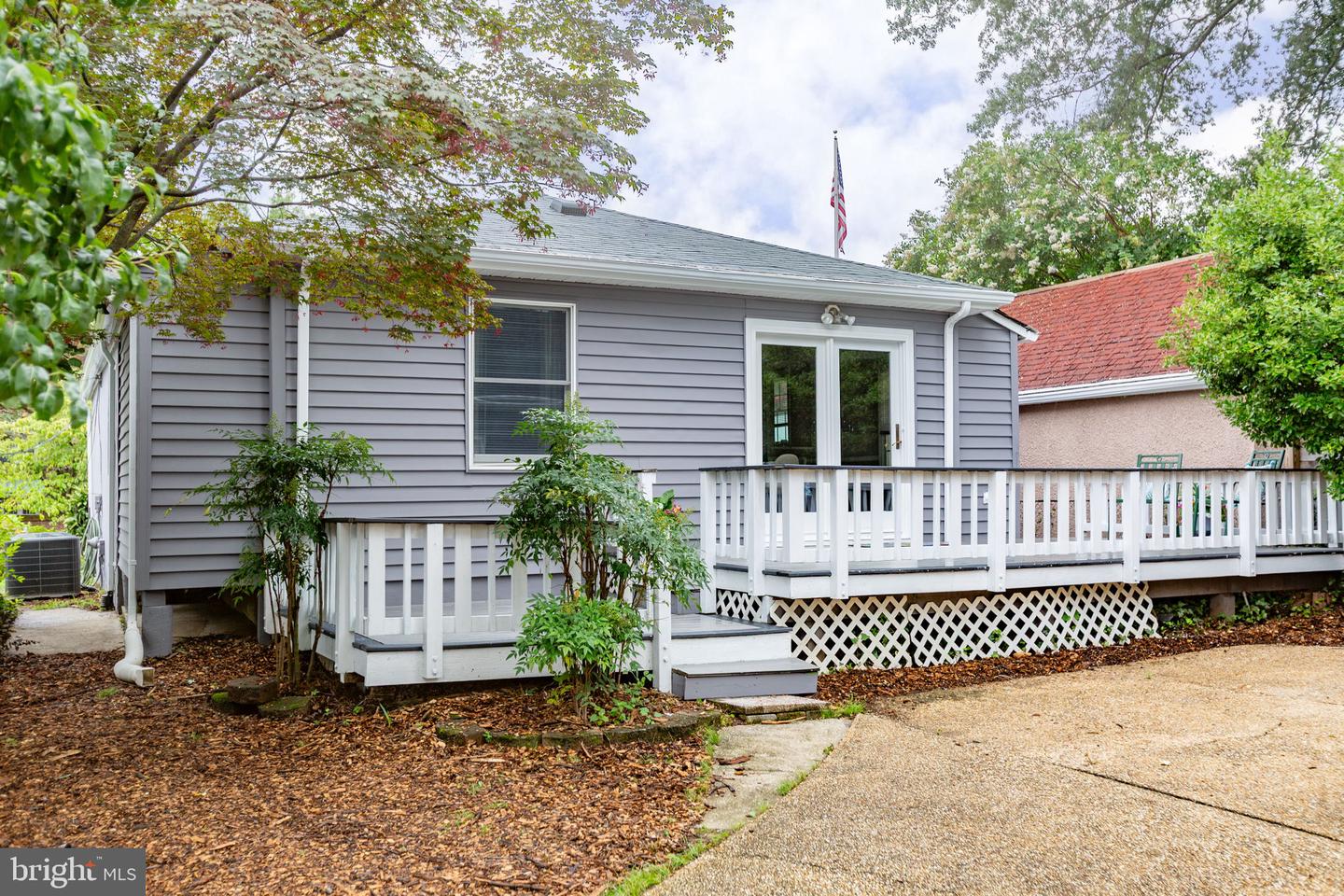 4309 WASHINGTON BLVD, ARLINGTON, Virginia 22201, 3 Bedrooms Bedrooms, 5 Rooms Rooms,2 BathroomsBathrooms,Residential,For sale,4309 WASHINGTON BLVD,VAAR2061888 MLS # VAAR2061888