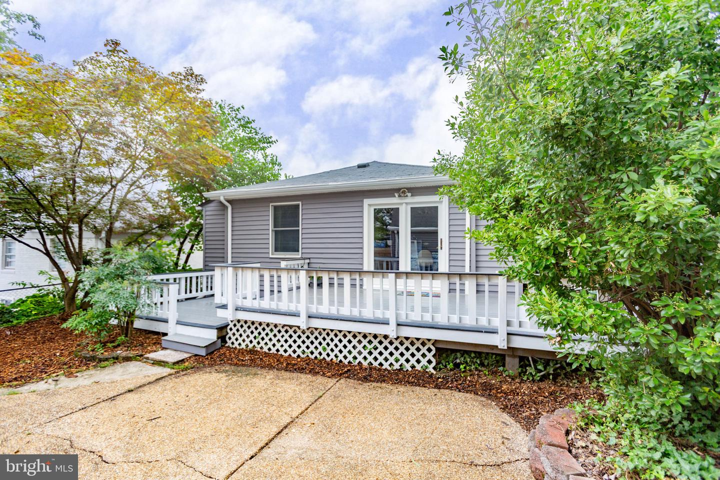 4309 WASHINGTON BLVD, ARLINGTON, Virginia 22201, 3 Bedrooms Bedrooms, 5 Rooms Rooms,2 BathroomsBathrooms,Residential,For sale,4309 WASHINGTON BLVD,VAAR2061888 MLS # VAAR2061888