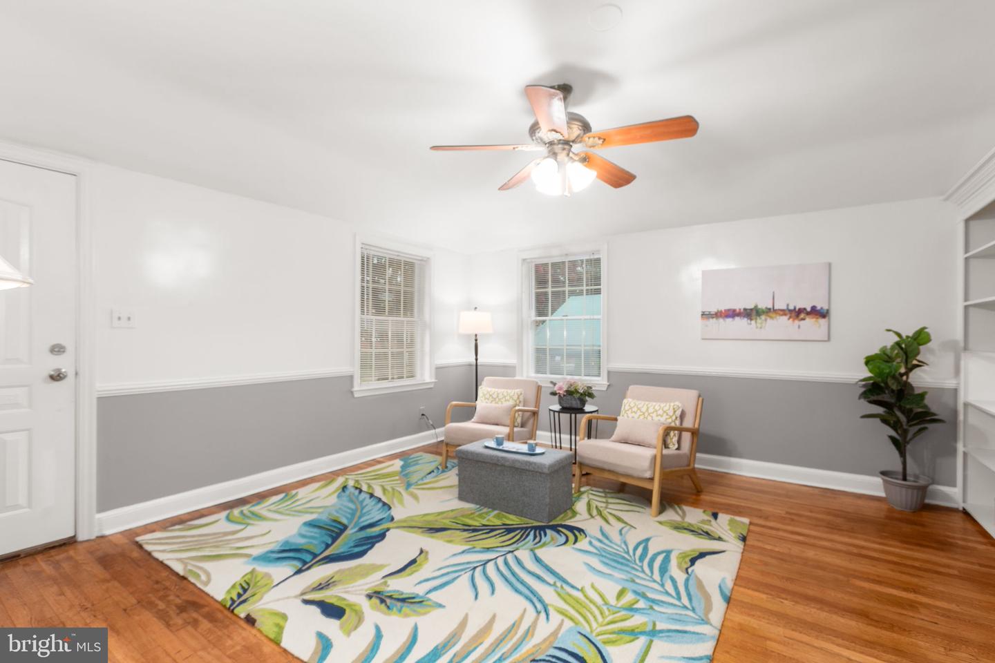 4309 WASHINGTON BLVD, ARLINGTON, Virginia 22201, 3 Bedrooms Bedrooms, 5 Rooms Rooms,2 BathroomsBathrooms,Residential,For sale,4309 WASHINGTON BLVD,VAAR2061888 MLS # VAAR2061888