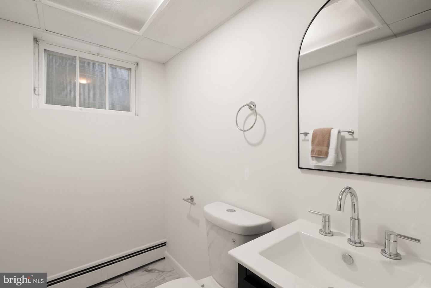 5632 MAXINE CT, ALEXANDRIA, Virginia 22310, 3 Bedrooms Bedrooms, ,2 BathroomsBathrooms,Residential,For sale,5632 MAXINE CT,VAFX2259666 MLS # VAFX2259666