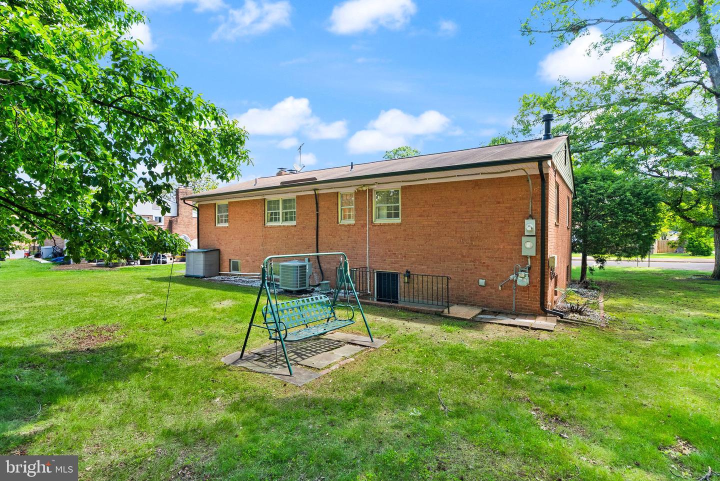 5632 MAXINE CT, ALEXANDRIA, Virginia 22310, 3 Bedrooms Bedrooms, ,2 BathroomsBathrooms,Residential,For sale,5632 MAXINE CT,VAFX2259666 MLS # VAFX2259666