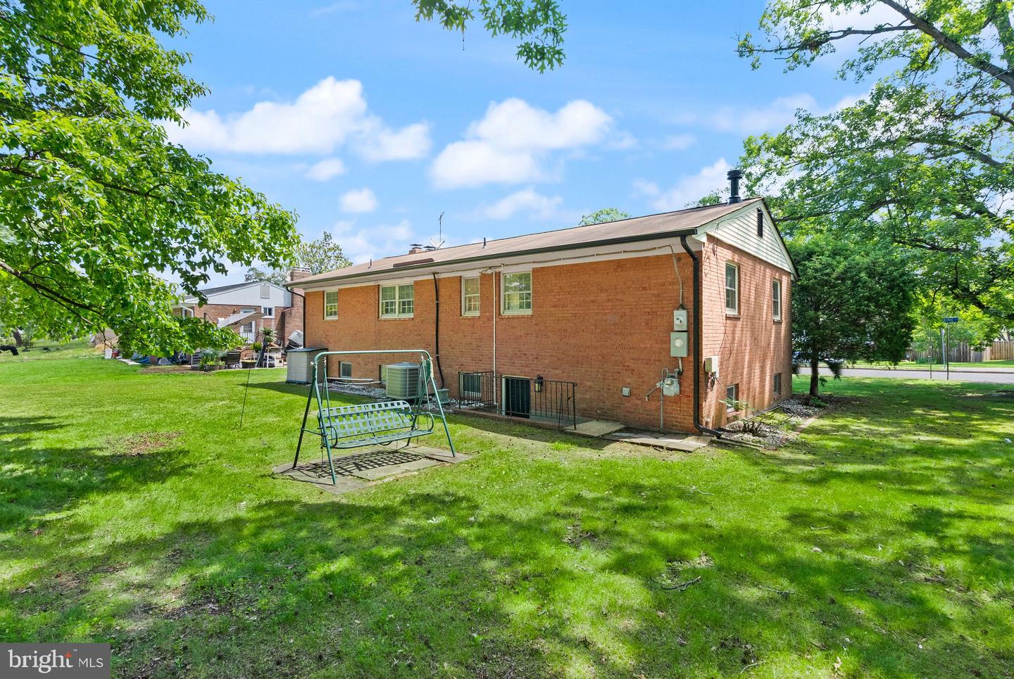 5632 MAXINE CT, ALEXANDRIA, Virginia 22310, 3 Bedrooms Bedrooms, ,2 BathroomsBathrooms,Residential,For sale,5632 MAXINE CT,VAFX2259666 MLS # VAFX2259666