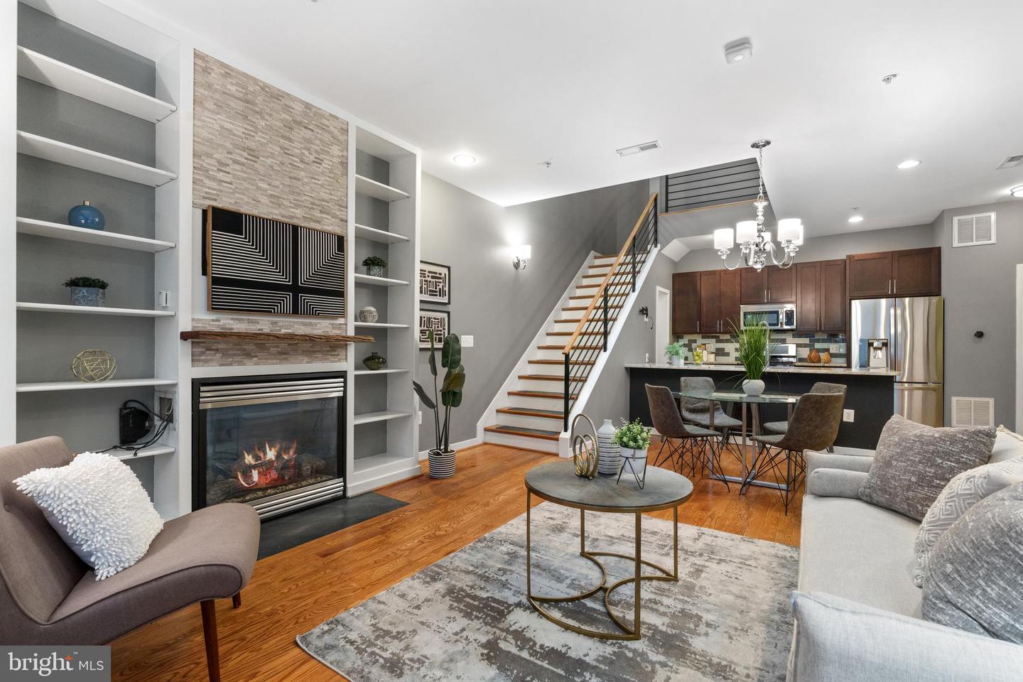 1423 1ST ST NW #B, WASHINGTON, District Of Columbia 20001, 3 Bedrooms Bedrooms, ,2 BathroomsBathrooms,Residential,For sale,1423 1ST ST NW #B,DCDC2213970 MLS # DCDC2213970
