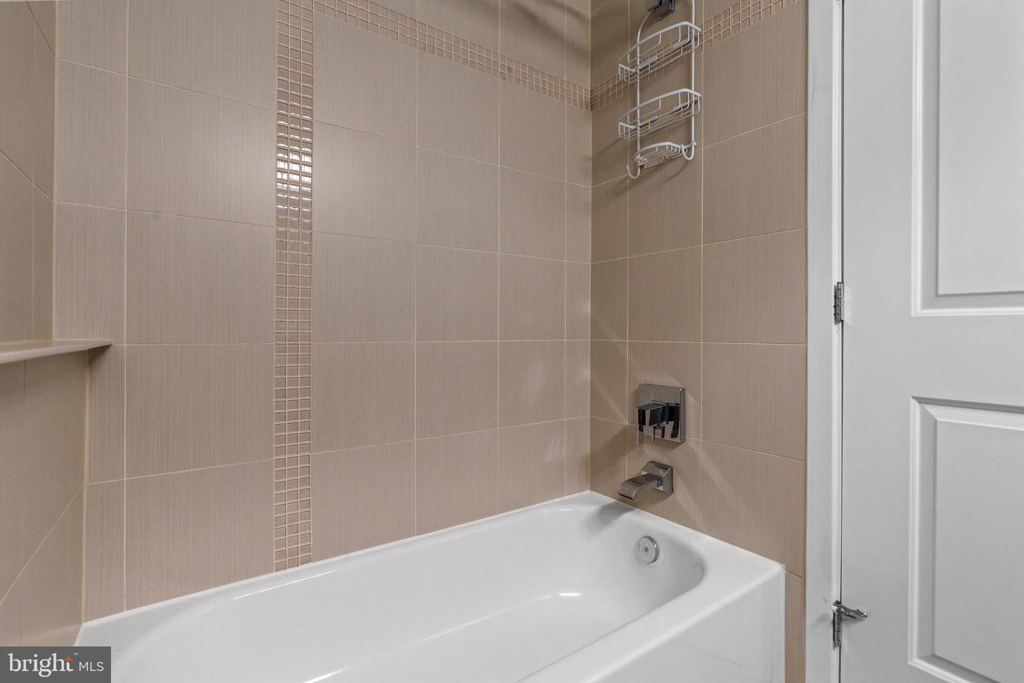 1423 1ST ST NW #B, WASHINGTON, District Of Columbia 20001, 3 Bedrooms Bedrooms, ,2 BathroomsBathrooms,Residential,For sale,1423 1ST ST NW #B,DCDC2213970 MLS # DCDC2213970