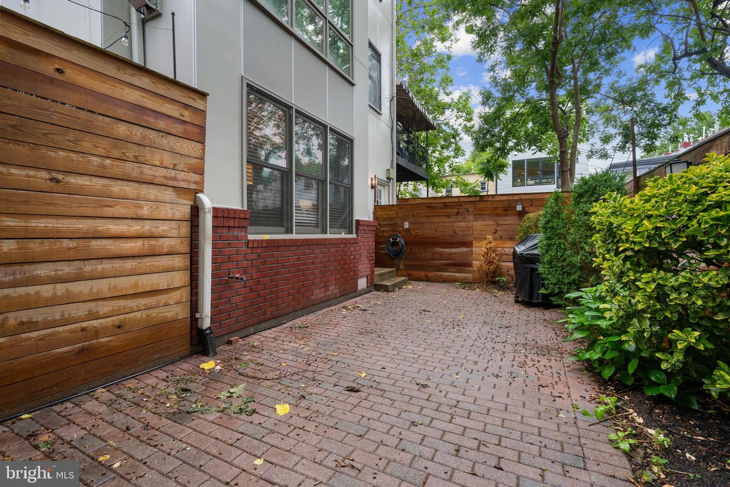 1423 1ST ST NW #B, WASHINGTON, District Of Columbia 20001, 3 Bedrooms Bedrooms, ,2 BathroomsBathrooms,Residential,For sale,1423 1ST ST NW #B,DCDC2213970 MLS # DCDC2213970