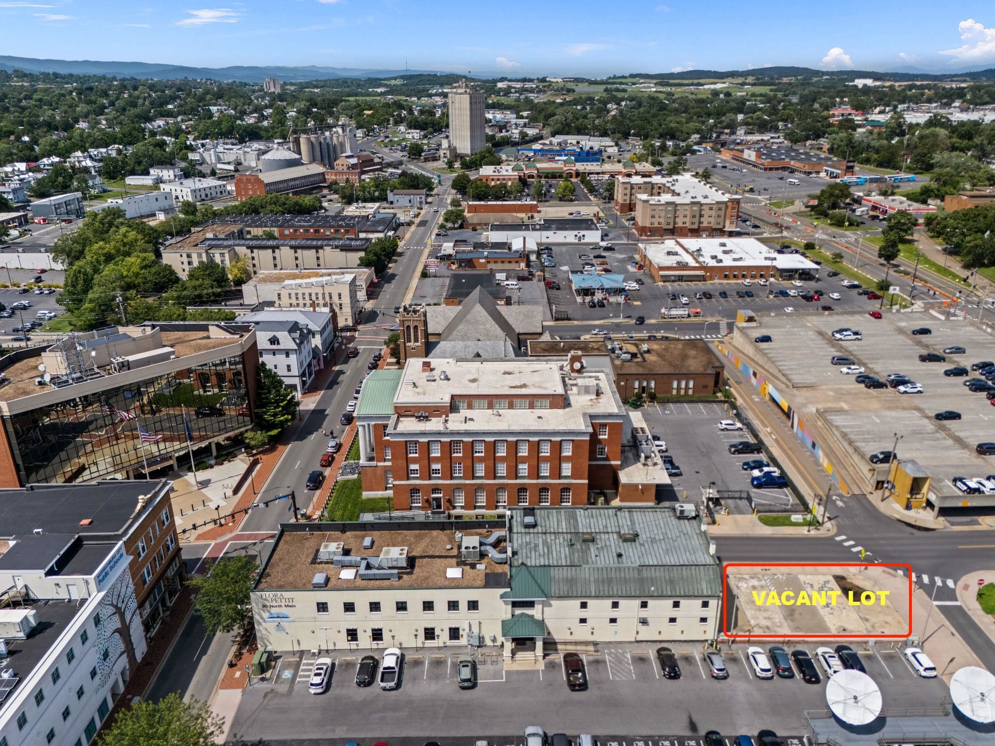 90 NORTH MAIN ST, HARRISONBURG, Virginia 22802, ,Commercial,90 NORTH MAIN ST,667527 MLS # 667527