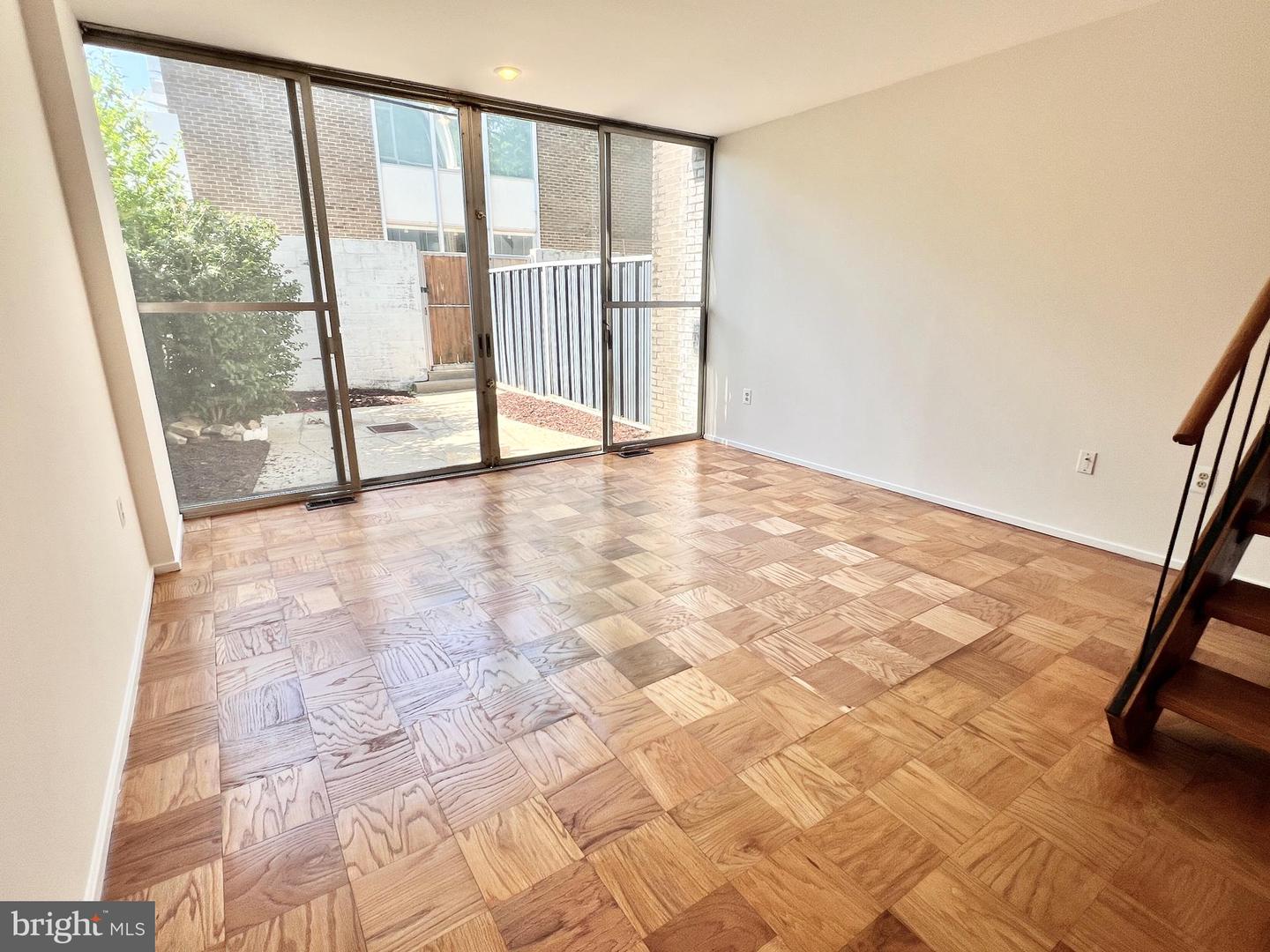 1352 4TH ST SW, WASHINGTON, District Of Columbia 20024, 4 Bedrooms Bedrooms, ,2 BathroomsBathrooms,Residential,For sale,1352 4TH ST SW,DCDC2190970 MLS # DCDC2190970