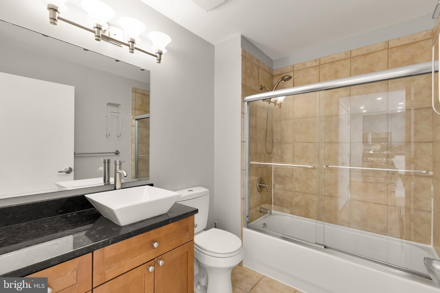 2120 VERMONT AVE NW #621, WASHINGTON, District Of Columbia 20001, 1 Bedroom Bedrooms, ,1 BathroomBathrooms,Residential,For sale,2120 VERMONT AVE NW #621,DCDC2190994 MLS # DCDC2190994