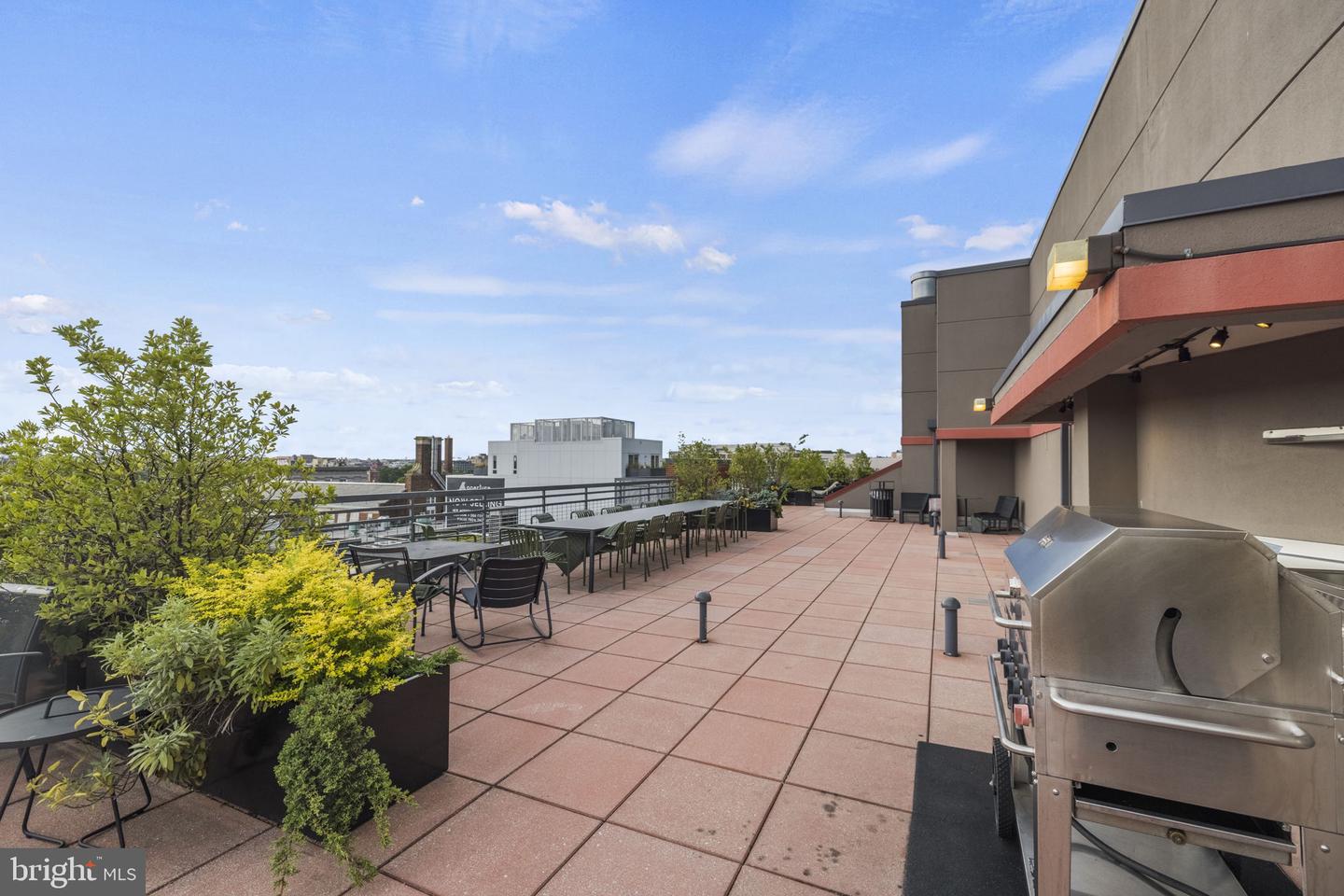 2120 VERMONT AVE NW #621, WASHINGTON, District Of Columbia 20001, 1 Bedroom Bedrooms, ,1 BathroomBathrooms,Residential,For sale,2120 VERMONT AVE NW #621,DCDC2190994 MLS # DCDC2190994