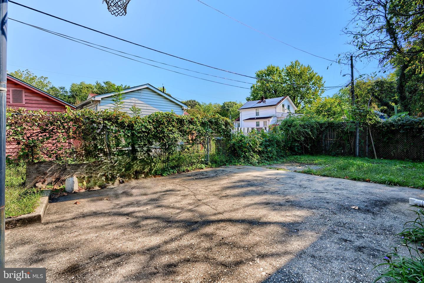 716 CROISSANT PL SE, WASHINGTON, District Of Columbia 20019, 3 Bedrooms Bedrooms, ,2 BathroomsBathrooms,Residential,For sale,716 CROISSANT PL SE,DCDC2191866 MLS # DCDC2191866