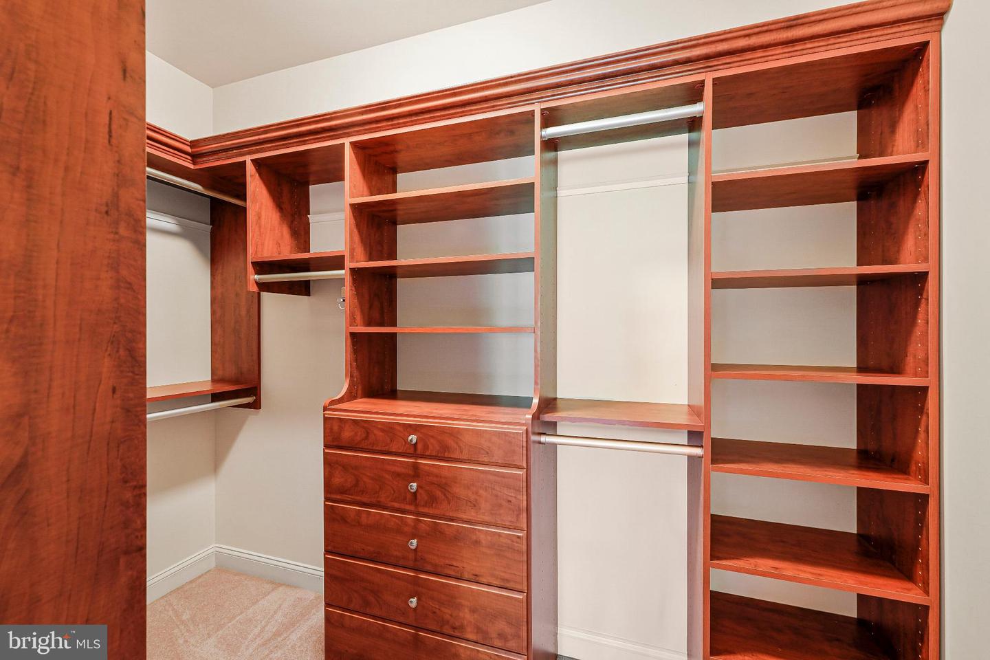 1631 IRVIN ST, VIENNA, Virginia 22182, 6 Bedrooms Bedrooms, 14 Rooms Rooms,7 BathroomsBathrooms,Residential,For sale,1631 IRVIN ST,VAFX2229802 MLS # VAFX2229802