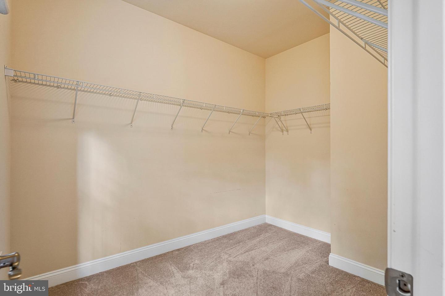 1631 IRVIN ST, VIENNA, Virginia 22182, 6 Bedrooms Bedrooms, 14 Rooms Rooms,7 BathroomsBathrooms,Residential,For sale,1631 IRVIN ST,VAFX2229802 MLS # VAFX2229802