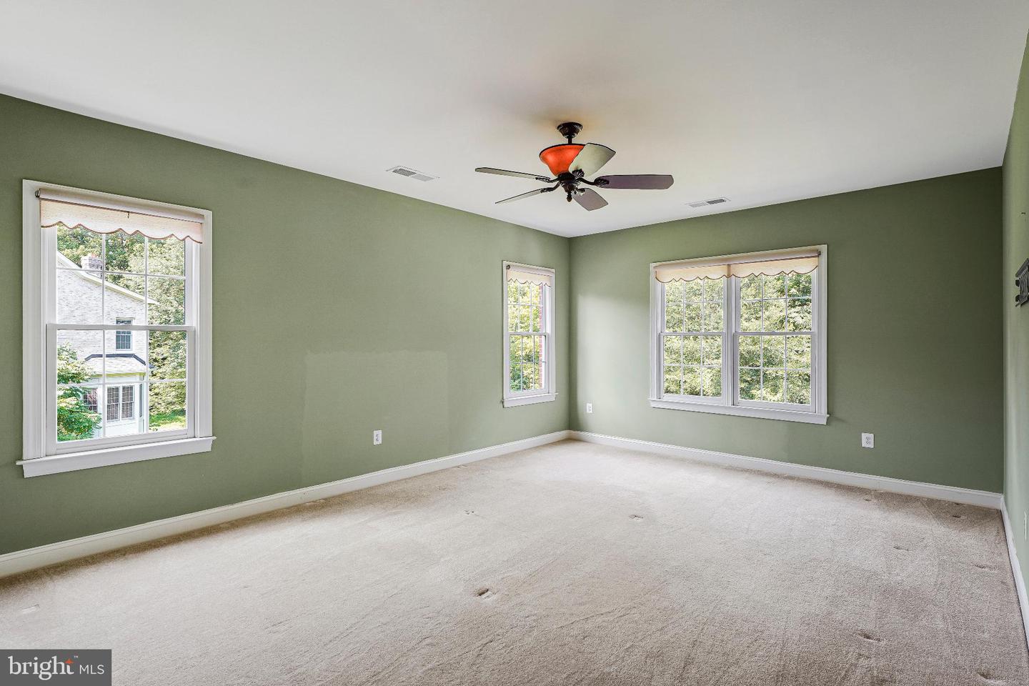 1631 IRVIN ST, VIENNA, Virginia 22182, 6 Bedrooms Bedrooms, 14 Rooms Rooms,7 BathroomsBathrooms,Residential,For sale,1631 IRVIN ST,VAFX2229802 MLS # VAFX2229802